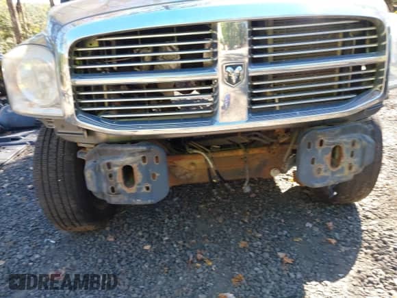 2007 Dodge 1500 SLT with VIN 1D7HU18287S267717, listed as a IAAI auction lot 43523642 with Not provided miles and . Bid and sale history available at DreamBid. Image 6.