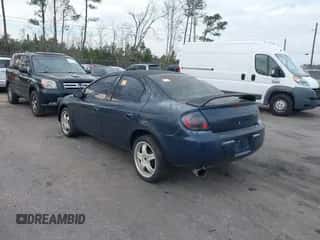2004 Dodge Neon SXT with VIN 1B3ES56C24D599823, listed as a IAAI auction lot 41508421 with 152,774 mi miles and . Bid and sale history available at DreamBid. Image 3.