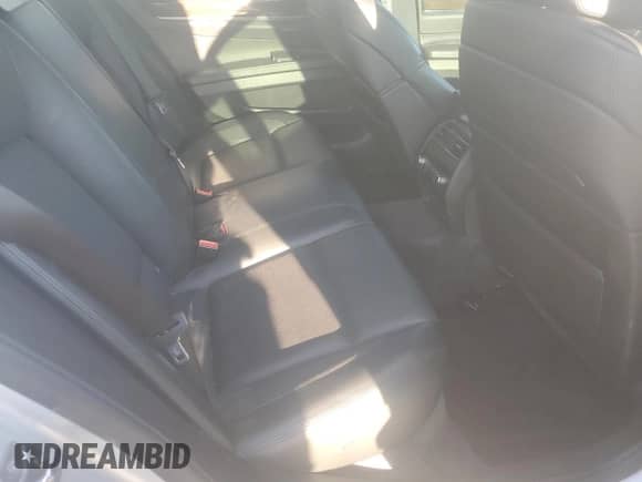 2011 BMW 7 Series 750i xDrive с VIN WBAKC6C57BC394329, выставлен на аукционе Copart как лот 71115955 с пробегом 117 150 миль миль и Чистый • Clean title. История ставок и продаж доступна на DreamBid. Изображение 10.