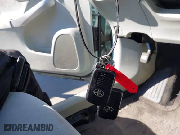 2013 Toyota Prius One with VIN JTDKN3DU4D1633111, listed as a IAAI auction lot 43375534 with 252,991 mi miles and . Bid and sale history available at DreamBid. Image 11.