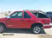 2002 Chevrolet Blazer LS с VIN 1GNCS18W92K177862, выставлен на аукционе IAAI как лот 42587989 с пробегом 207 236 миль миль и . История ставок и продаж доступна на DreamBid. Изображение 15.