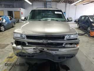 2000 Chevrolet Suburban LT с VIN 3GNFK16T9YG187961, выставлен на аукционе Copart как лот 70686795 с пробегом 131 864 миль миль и Списание • Salvage title. История ставок и продаж доступна на DreamBid. Изображение 5.