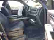 2022 Ram 1500 Big Horn z VIN 1C6RREBG2NN122445, wystawiony jako IAAI lot #42074069 z przebiegiem 83 505 mil mil oraz . Historia ofert i sprzedaży dostępna na DreamBid. Obrazek 5.