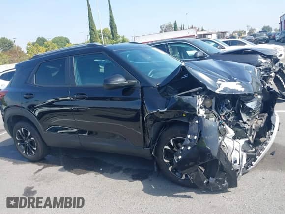 2022 Chevrolet TrailBlazer LT z VIN KL79MPS27NB116257, wystawiony jako IAAI lot #42677459 z przebiegiem 56 846 mil mil oraz . Historia ofert i sprzedaży dostępna na DreamBid. Obrazek 13.