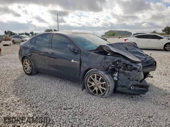 2013 Dodge Dart SXT with VIN 1C3CDFBA3DD324587, listed as a Copart auction lot 81711765 with 110,096 mi miles and Salvage title. Bid and sale history available at DreamBid. Image 4.
