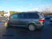 2017 Toyota Sienna XLE with VIN 5TDDZ3DC3HS171329, listed as a IAAI auction lot 41136030 with 115,990 mi miles and . Bid and sale history available at DreamBid. Image 14.