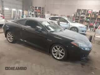 2008 Hyundai Tiburon GT с VIN KMHHN66F38U270181, выставлен на аукционе IAAI как лот 41371853 с пробегом 200 933 миль миль и . История ставок и продаж доступна на DreamBid. Изображение 1.