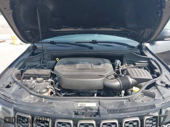 2016 Jeep Grand Cherokee Limited с VIN 1C4RJFBG3GC434925, выставлен на аукционе IAAI как лот 42890744 с пробегом 131 332 миль миль и . История ставок и продаж доступна на DreamBid. Изображение 10.