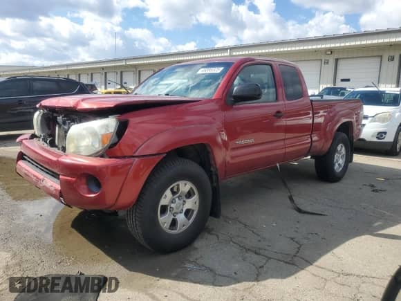 2007 Toyota Tacoma with VIN 5TEUX42N27Z369790, listed as a Copart auction lot 46895325 with 108,267 mi miles and Salvage title. Bid and sale history available at DreamBid. Image 1.