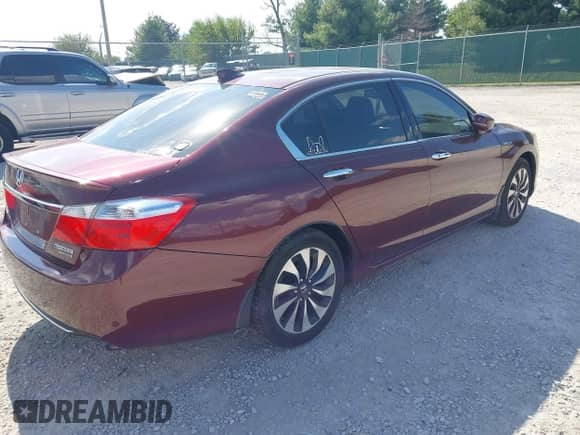 2015 Honda Accord Touring z VIN 1HGCR6F75FA005970, wystawiony jako IAAI lot #43222944 z przebiegiem 118 032 mil mil oraz . Historia ofert i sprzedaży dostępna na DreamBid. Obrazek 4.