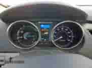 2011 Hyundai Sonata Hybrid with VIN KMHEC4A40BA004225, listed as a Copart auction lot 90492665 with 135,022 mi miles and Clean title. Bid and sale history available at DreamBid. Image 9.