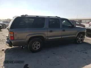2001 Chevrolet Suburban LS с VIN 3GNEC16T51G253565, выставлен на аукционе Copart как лот 71024374 с пробегом 257 043 миль миль и Чистый • Clean title. История ставок и продаж доступна на DreamBid. Изображение 3.