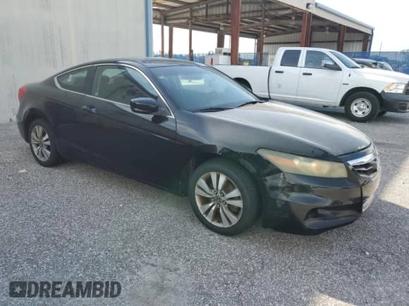 2011 Honda Accord EX с VIN 1HGCS1B78BA004643, выставлен на аукционе Copart как лот 64777335 с пробегом 255 241 миль миль и Чистый • Clean title. История ставок и продаж доступна на DreamBid. Изображение 4.