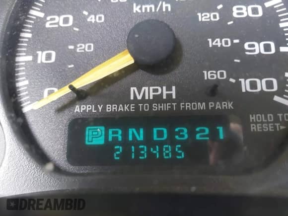 2000 Chevrolet Silverado 1500 LS with VIN 2GCEC19W3Y1132597, listed as a IAAI auction lot 43310296 with 213,485 mi miles and . Bid and sale history available at DreamBid. Image 15.