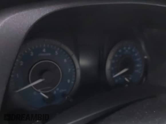 2020 Toyota Sienna LE with VIN 5TDJZ3DC6LS237433, listed as a IAAI auction lot 40948475 with 108,000 mi miles and . Bid and sale history available at DreamBid. Image 7.