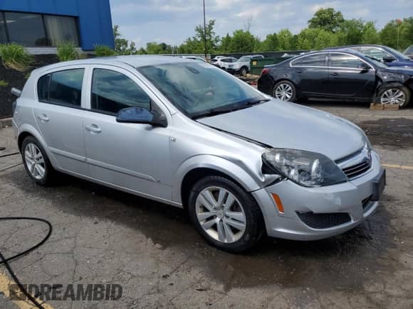 2008 Saturn Astra XE with VIN W08AR671885133785, listed as a Copart auction lot 62861155 with 105,663 mi miles and Clean title. Bid and sale history available at DreamBid. Image 4.