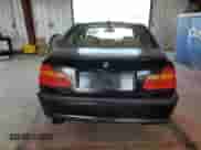 2005 BMW 3 Series 330xi с VIN WBAEW53445PN37613, выставлен на аукционе Copart как лот 61840155 с пробегом 130 484 миль миль и Списание • Salvage title. История ставок и продаж доступна на DreamBid. Изображение 6.
