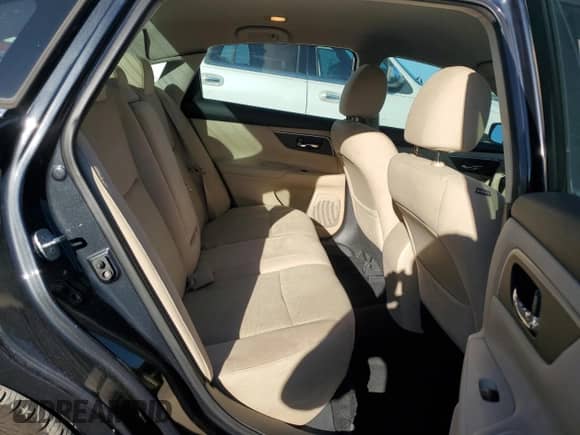 2015 Nissan Altima SV с VIN 1N4AL3AP9FC585408, выставлен на аукционе Copart как лот 86797075 с пробегом 84 938 миль миль и Списание • Salvage title. История ставок и продаж доступна на DreamBid. Изображение 10.