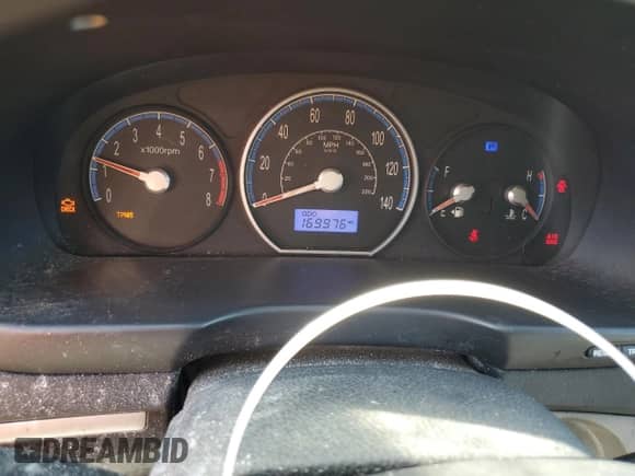 2009 Hyundai Santa Fe GLS с VIN 5NMSG13D29H248417, выставлен на аукционе Copart как лот 85928805 с пробегом 169 976 миль миль и Чистый • Clean title. История ставок и продаж доступна на DreamBid. Изображение 9.