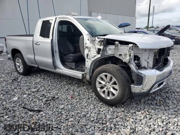 2019 Chevrolet Silverado 1500 with VIN 1GCVWEED1KZ208660, listed as a Copart auction lot 59535195 with 49,705 mi miles and Salvage title. Bid and sale history available at DreamBid. Image 4.