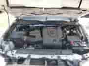 2023 Toyota Tacoma TRD Off Road z VIN 3TMCZ5AN8PM543677, wystawiony jako Copart lot #63707515 z przebiegiem 55 519 mil mil oraz Nie do naprawy • Non repairable. Historia ofert i sprzedaży dostępna na DreamBid. Obrazek 11.