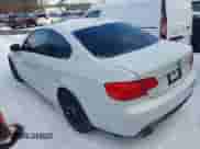 2012 BMW 3 Series 328i xDrive с VIN WBAKF5C5XCE657646, выставлен на аукционе IAAI как лот 41369911 с пробегом 102 239 миль миль и . История ставок и продаж доступна на DreamBid. Изображение 3.