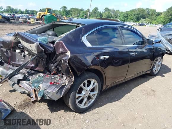 2012 Nissan Maxima S с VIN 1N4AA5AP2CC838761, выставлен на аукционе IAAI как лот 42705392 с пробегом 108 427 миль миль и . История ставок и продаж доступна на DreamBid. Изображение 4.