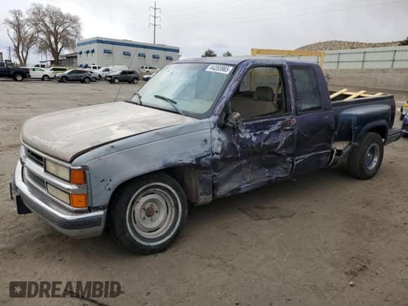 1998 Chevrolet Silverado 1500 z VIN 1GCEC19W5WE219400, wystawiony jako Copart lot #44355965 z przebiegiem Nie podano mil oraz Szkoda całkowita • Salvage title. Historia ofert i sprzedaży dostępna na DreamBid. Obrazek 1.