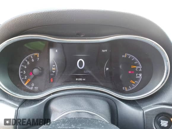 2017 Jeep Grand Cherokee Laredo with VIN 1C4RJFAG4HC683270, listed as a IAAI auction lot 43005839 with 81,282 mi miles and . Bid and sale history available at DreamBid. Image 7.