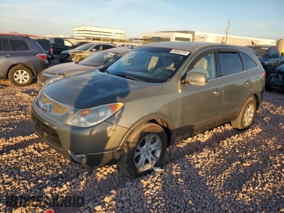 2007 Hyundai Veracruz GLS z VIN KM8NU13C77U011310, wystawiony jako Copart lot #85943724 z przebiegiem 209 428 mil mil oraz Szkoda całkowita • Salvage title. Historia ofert i sprzedaży dostępna na DreamBid. Obrazek 1.