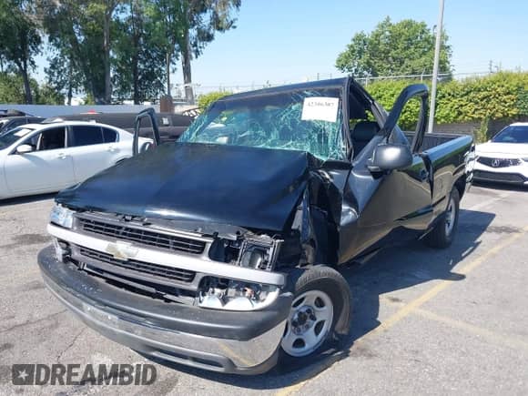 2000 Chevrolet Silverado 1500 LS with VIN 1GCEC14W7YZ147831, listed as a IAAI auction lot 42386307 with Not provided miles and . Bid and sale history available at DreamBid. Image 6.