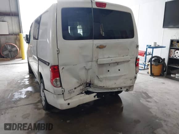 2015 Chevrolet City Express Cargo LT с VIN 3N63M0ZN3FK692253, выставлен на аукционе IAAI как лот 41632858 с пробегом 124 076 миль миль и . История ставок и продаж доступна на DreamBid. Изображение 6.