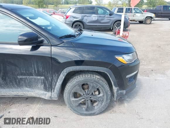 2019 Jeep Compass Latitude с VIN 3C4NJDBB9KT631067, выставлен на аукционе IAAI как лот 43156049 с пробегом 127 713 миль миль и . История ставок и продаж доступна на DreamBid. Изображение 19.