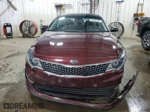 2016 Kia Optima EX z VIN 5XXGU4L39GG090970, wystawiony jako Copart lot #64486355 z przebiegiem 119 089 mil mil oraz Szkoda całkowita • Salvage title. Historia ofert i sprzedaży dostępna na DreamBid. Obrazek 5.