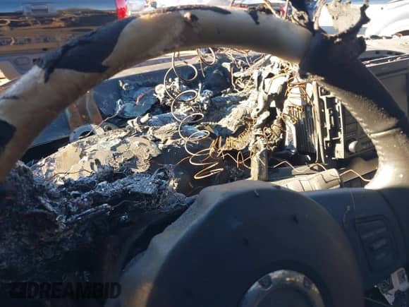 2007 Jeep Grand Cherokee SRT-8 с VIN 1J8HR78347C508876, выставлен на аукционе IAAI как лот 40535519 с пробегом Не указан миль и . История ставок и продаж доступна на DreamBid. Изображение 7.