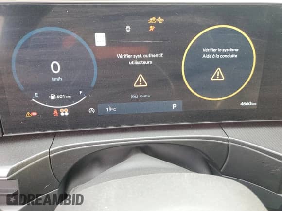 2024 Hyundai Santa Fe Calligraphy z VIN 5NMP5DGL3RH026175, wystawiony jako Copart lot #75323574 z przebiegiem 4 660 mil mil oraz Szkoda całkowita • Salvage title. Historia ofert i sprzedaży dostępna na DreamBid. Obrazek 9.