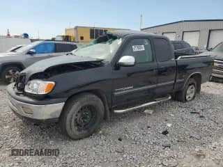 2002 Toyota Tundra SR5 z VIN 5TBBT44162S258753, wystawiony jako Copart lot #81185065 z przebiegiem Nie podano mil oraz Szkoda całkowita • Salvage title. Historia ofert i sprzedaży dostępna na DreamBid. Obrazek 1.