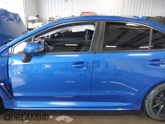 2020 Subaru WRX Limited с VIN JF1VA1J60L9830978, выставлен на аукционе IAAI как лот 42894202 с пробегом Не указан миль и . История ставок и продаж доступна на DreamBid. Изображение 14.