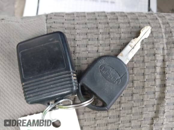 2010 Ford F-150 XL with VIN 1FTNF1CV7AKE05392, listed as a IAAI auction lot 42422998 with 147,274 mi miles and . Bid and sale history available at DreamBid. Image 11.