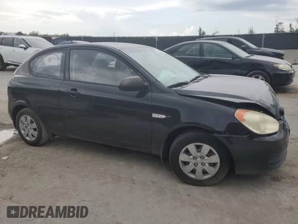 2008 Hyundai Accent GS z VIN KMHCM36C08U083661, wystawiony jako Copart lot #65689985 z przebiegiem 130 404 mil mil oraz Szkoda całkowita • Salvage title. Historia ofert i sprzedaży dostępna na DreamBid. Obrazek 4.
