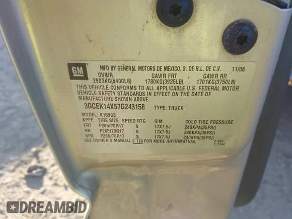 2007 Chevrolet Silverado 1500 Work Truck z VIN 3GCEK14X57G243158, wystawiony jako IAAI lot #43358161 z przebiegiem 143 768 mil mil oraz . Historia ofert i sprzedaży dostępna na DreamBid. Obrazek 9.