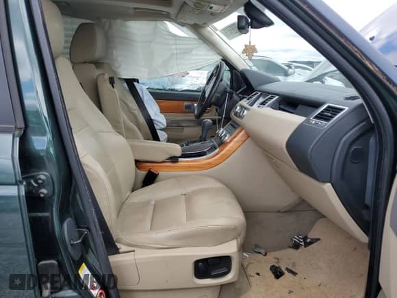 2010 Land Rover Range Rover Sport HSE with VIN SALSF2D46AA223633, listed as a Copart auction lot 58365475 with 151,941 mi miles and Salvage title. Bid and sale history available at DreamBid. Image 7.