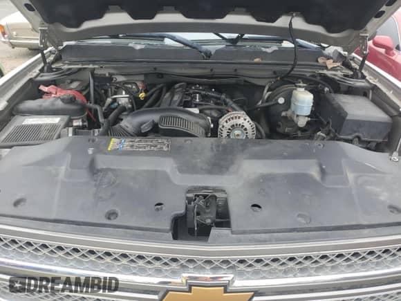 2007 Chevrolet Silverado 1500 LTZ z VIN 3GCEK13M17G551970, wystawiony jako Copart lot #80522755 z przebiegiem Nie podano mil oraz Czysty tytuł • Clean title. Historia ofert i sprzedaży dostępna na DreamBid. Obrazek 11.