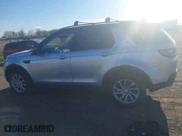 2018 Land Rover Discovery Sport HSE z VIN SALCR2RX6JH760704, wystawiony jako IAAI lot #42149802 z przebiegiem 99 999 mil mil oraz . Historia ofert i sprzedaży dostępna na DreamBid. Obrazek 14.