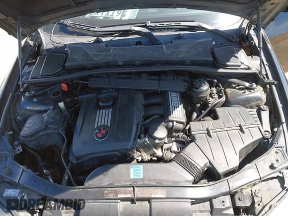 2009 BMW 3 Series 328i with VIN WBAPH735X9A172273, listed as a IAAI auction lot 42599699 with 207,740 mi miles and . Bid and sale history available at DreamBid. Image 10.