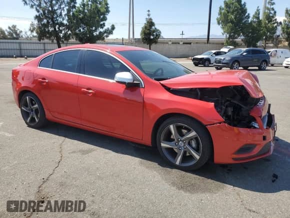 2012 Volvo S60 T6 с VIN YV1902FH2C2085183, выставлен на аукционе Copart как лот 70185745 с пробегом 110 477 миль миль и Списание • Salvage title. История ставок и продаж доступна на DreamBid. Изображение 4.