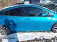 2018 Toyota Prius Plus z VIN JTDKARFP2J3069383, wystawiony jako IAAI lot #41595534 z przebiegiem 164 481 mil mil oraz . Historia ofert i sprzedaży dostępna na DreamBid. Obrazek 13.