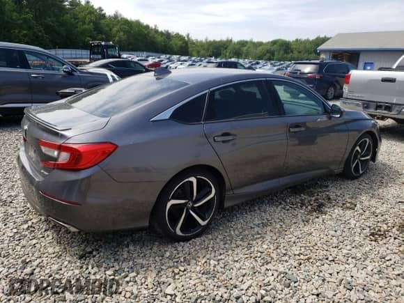 2018 Honda Accord Sport with VIN 1HGCV1E32JA049284, listed as a Copart auction lot 59916115 with 106,623 mi miles and Salvage title. Bid and sale history available at DreamBid. Image 3.