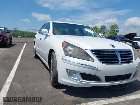 2013 Hyundai Equus Signature с VIN KMHGH4JH9DU070688, выставлен на аукционе IAAI как лот 42706570 с пробегом 116 305 миль миль и . История ставок и продаж доступна на DreamBid. Изображение 1.