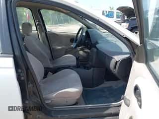 1998 Saturn SW with VIN 1G8ZJ8277WZ175759, listed as a IAAI auction lot 42736060 with 82,281 mi miles and . Bid and sale history available at DreamBid. Image 5.